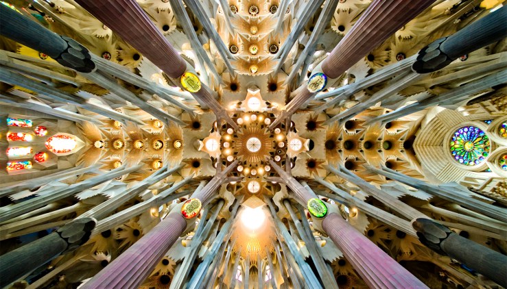 La Sagrada Familia ceiling