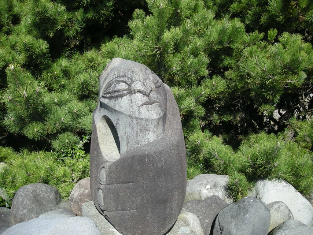 Anchor Stone by Filipe Tohi