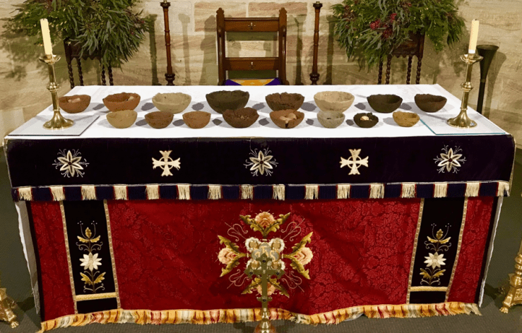 Dunstan, Penny_Sixteen Earth Bowls