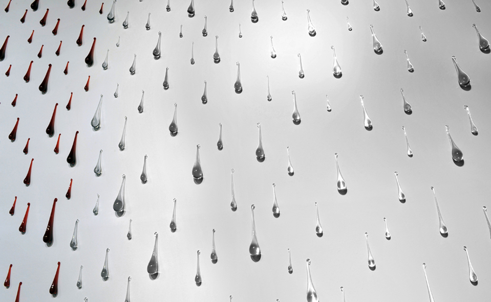 Mugot, Hélène_Blood and Tears