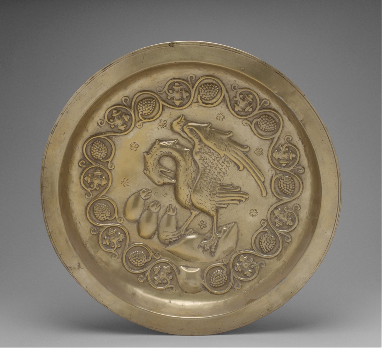 Pelican plate