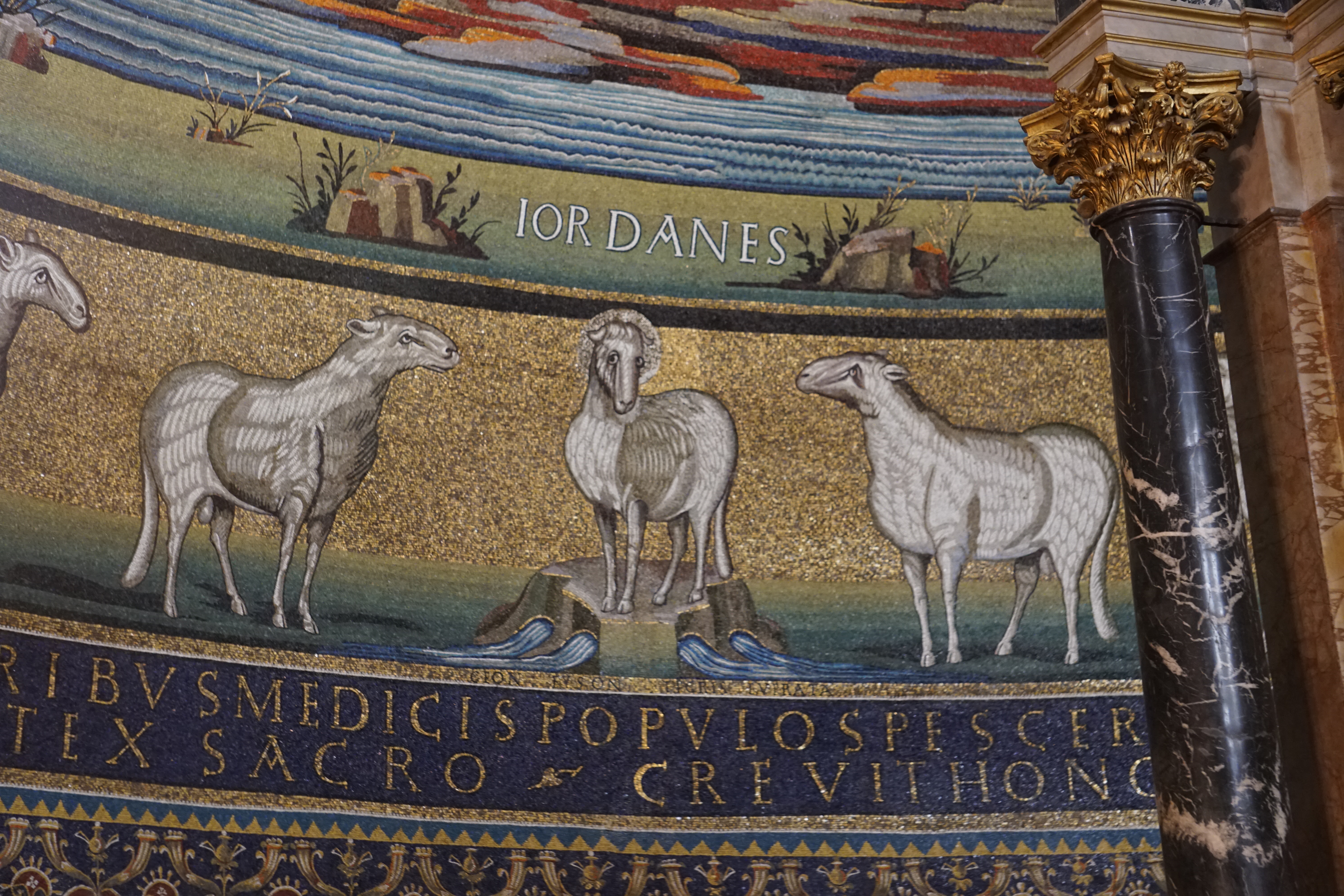 Agnus Dei mosaic