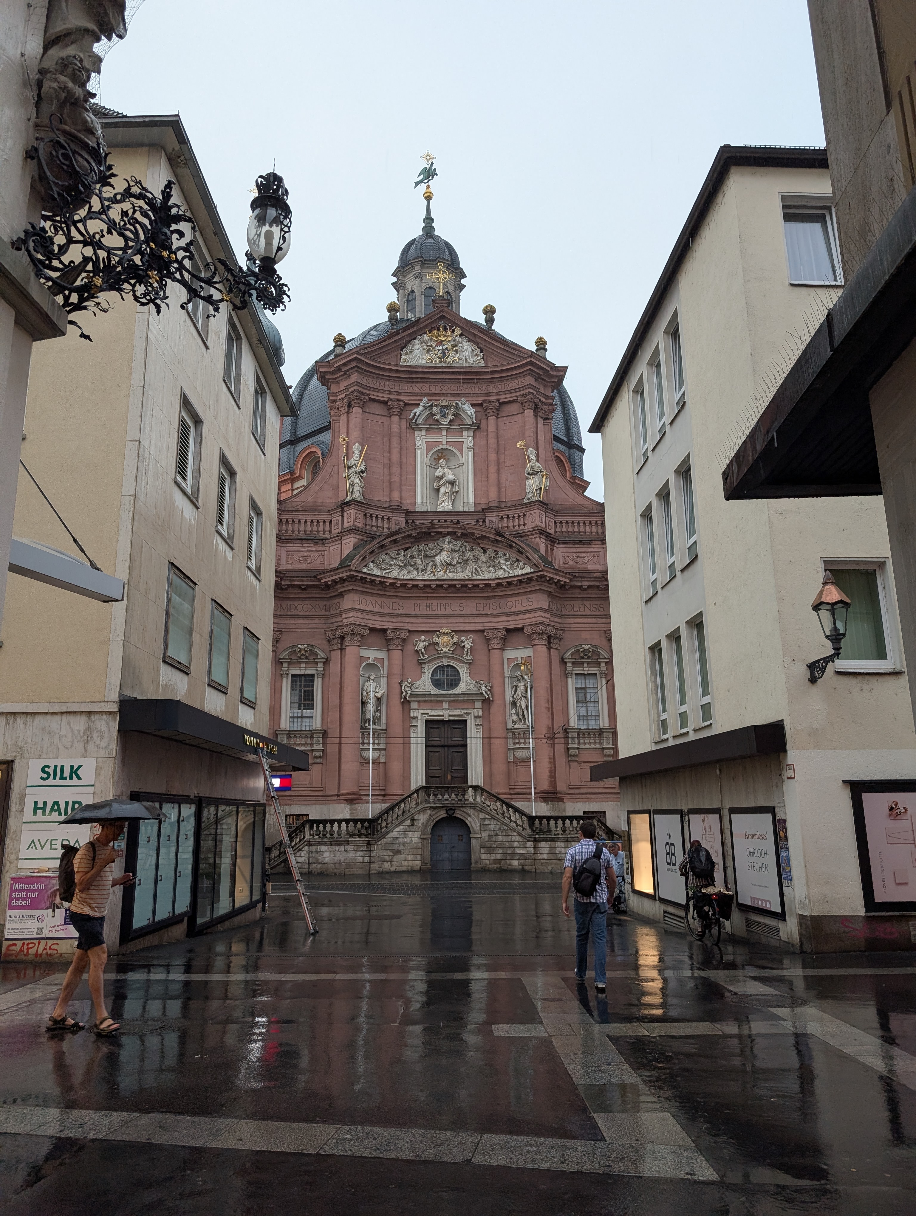 Neumünster, Würzburg