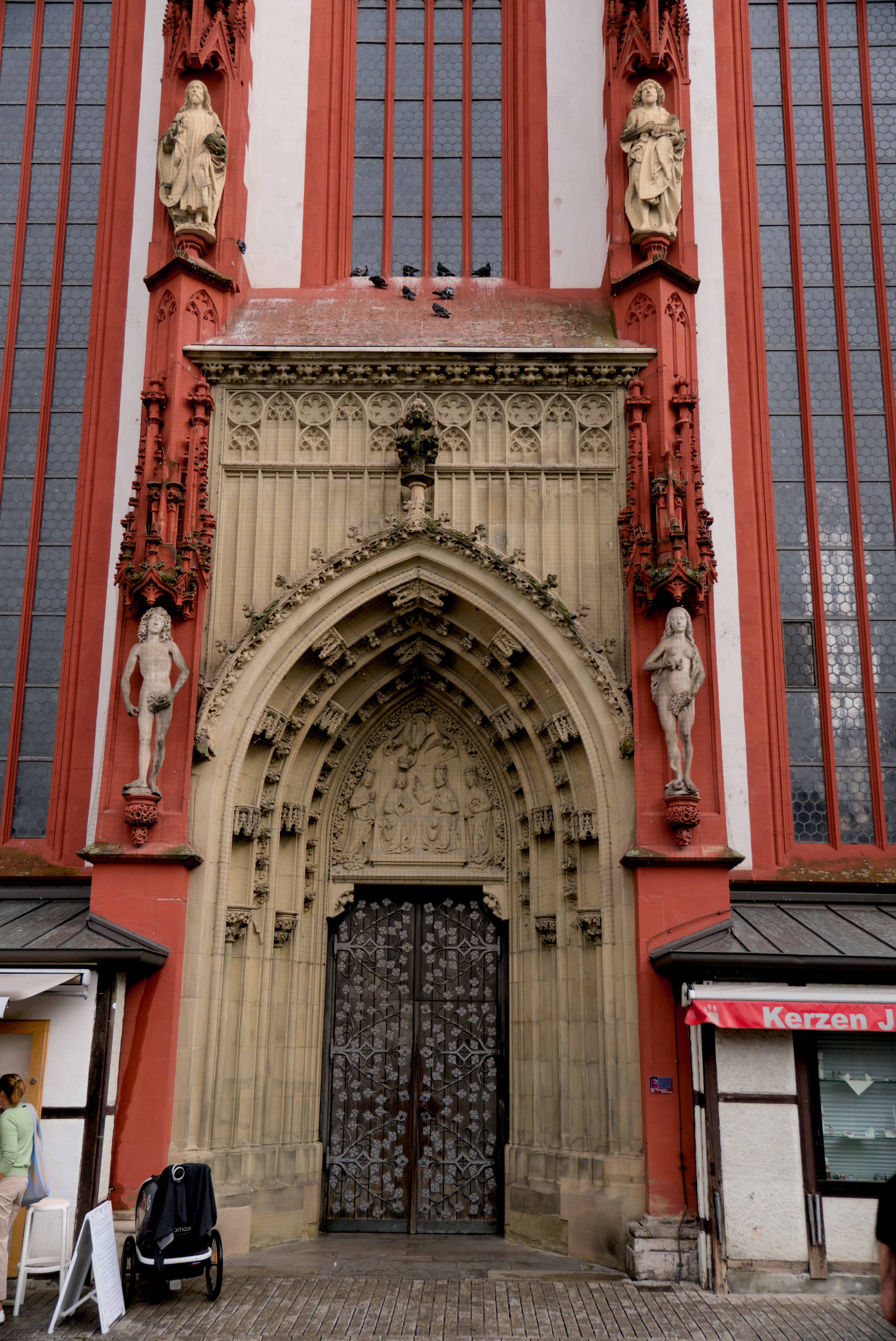 South portal, Marienkapelle